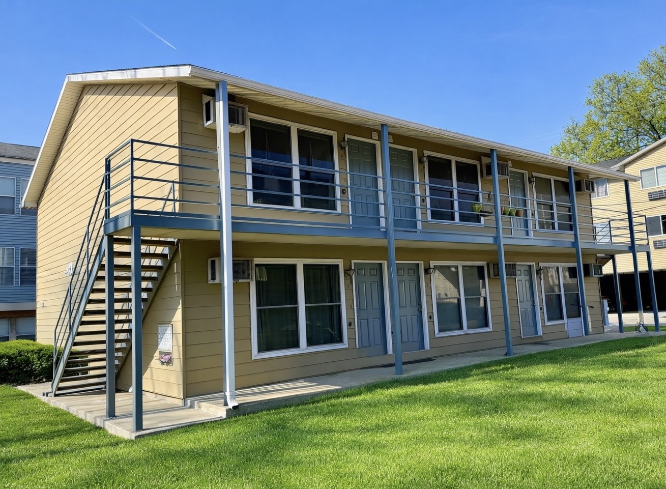 1006 West Springfield Avenue