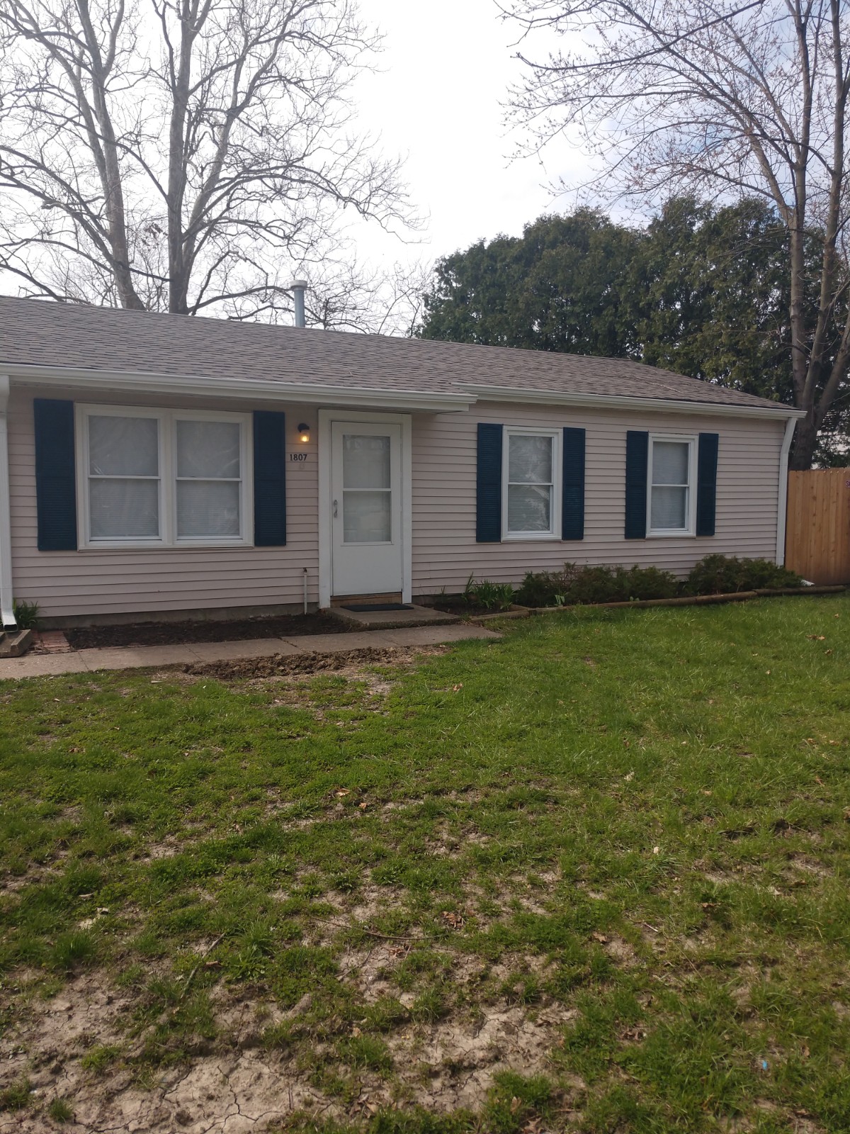 1807 Southwood Drive