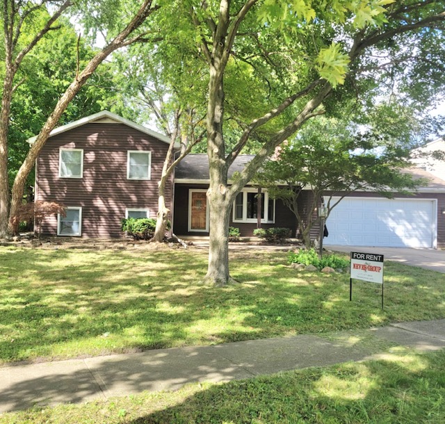1901 Barberry Circle